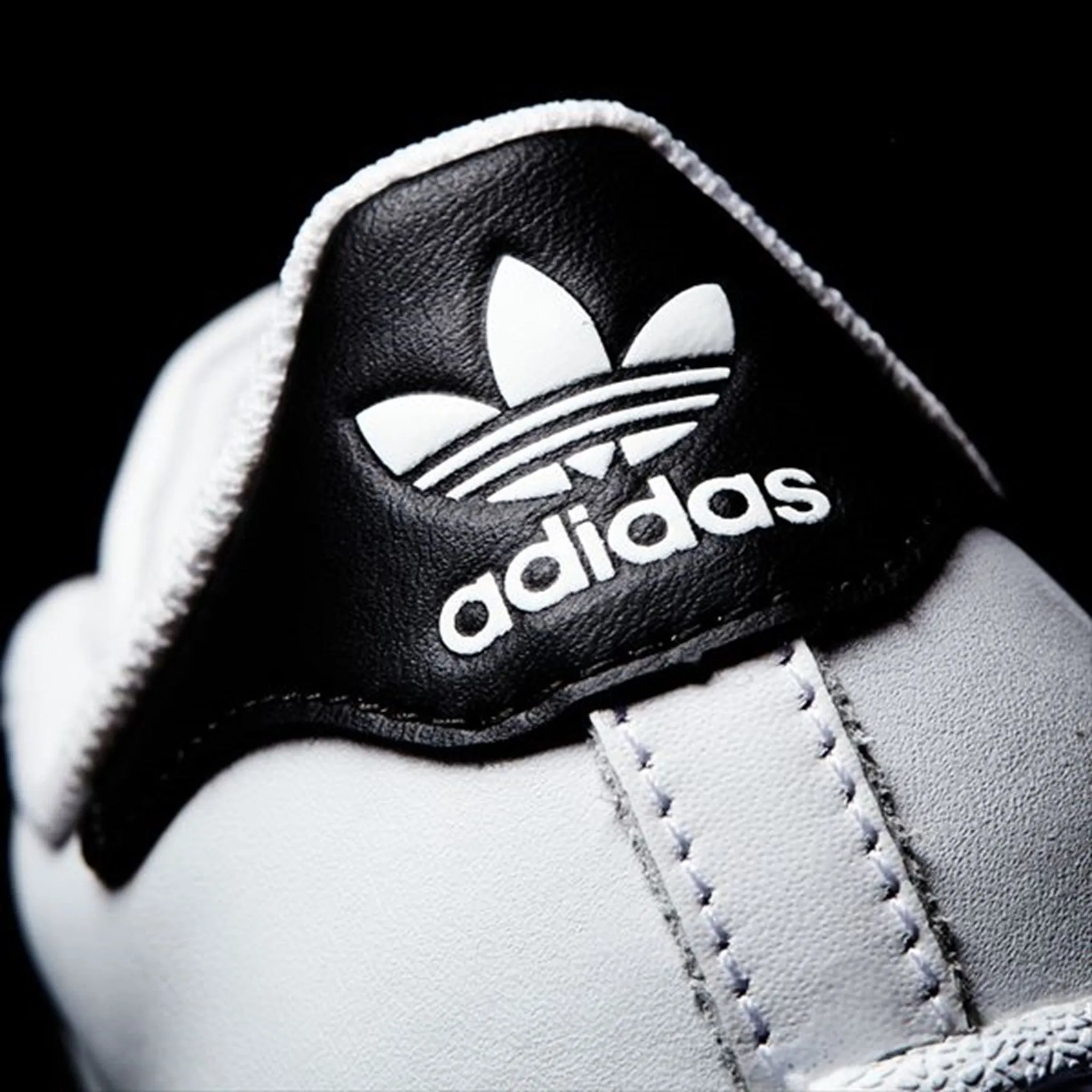 adidas Originals Superstar Sneakers White/Black Snørre