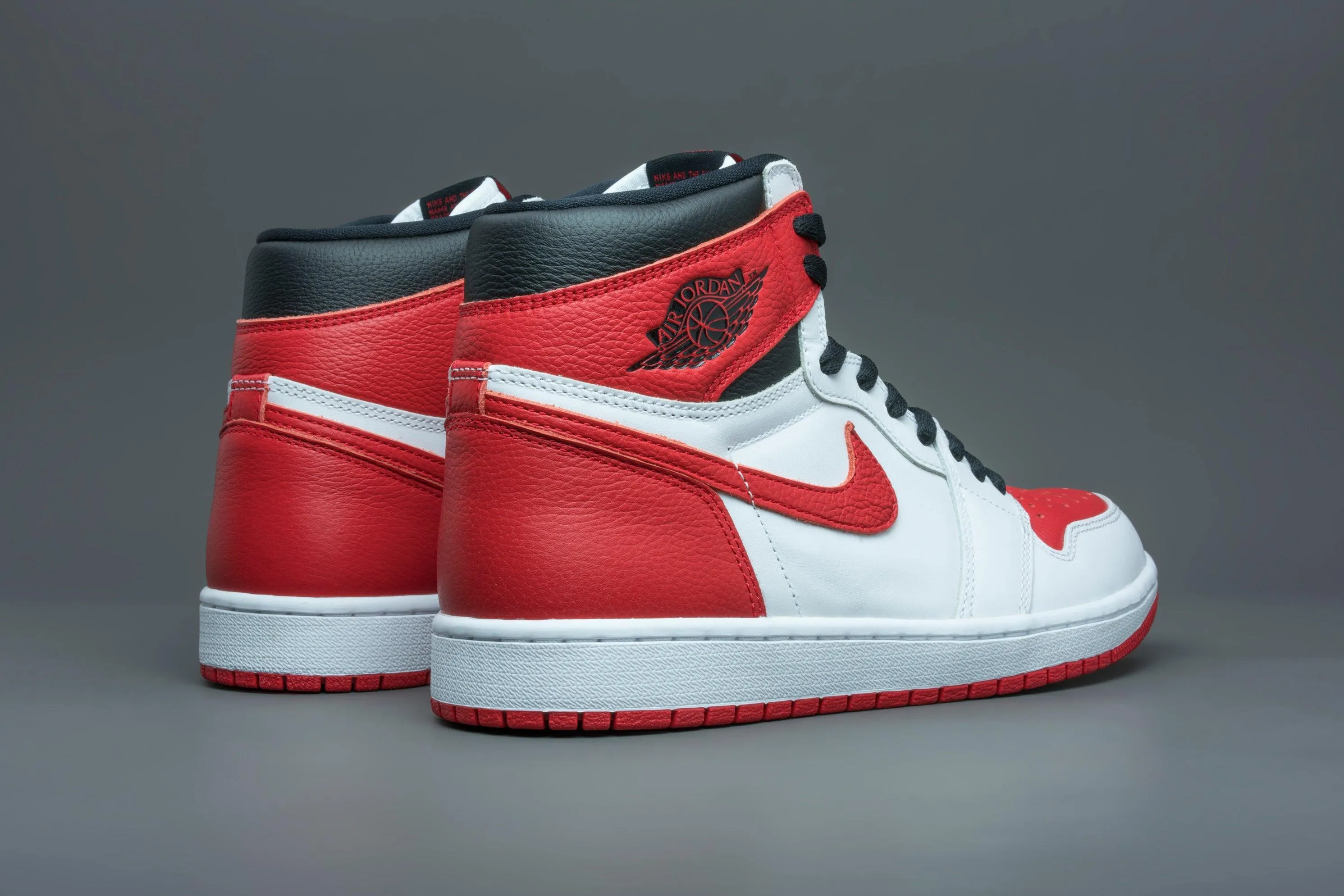 Air Jordan 1 Retro High OG Heritage