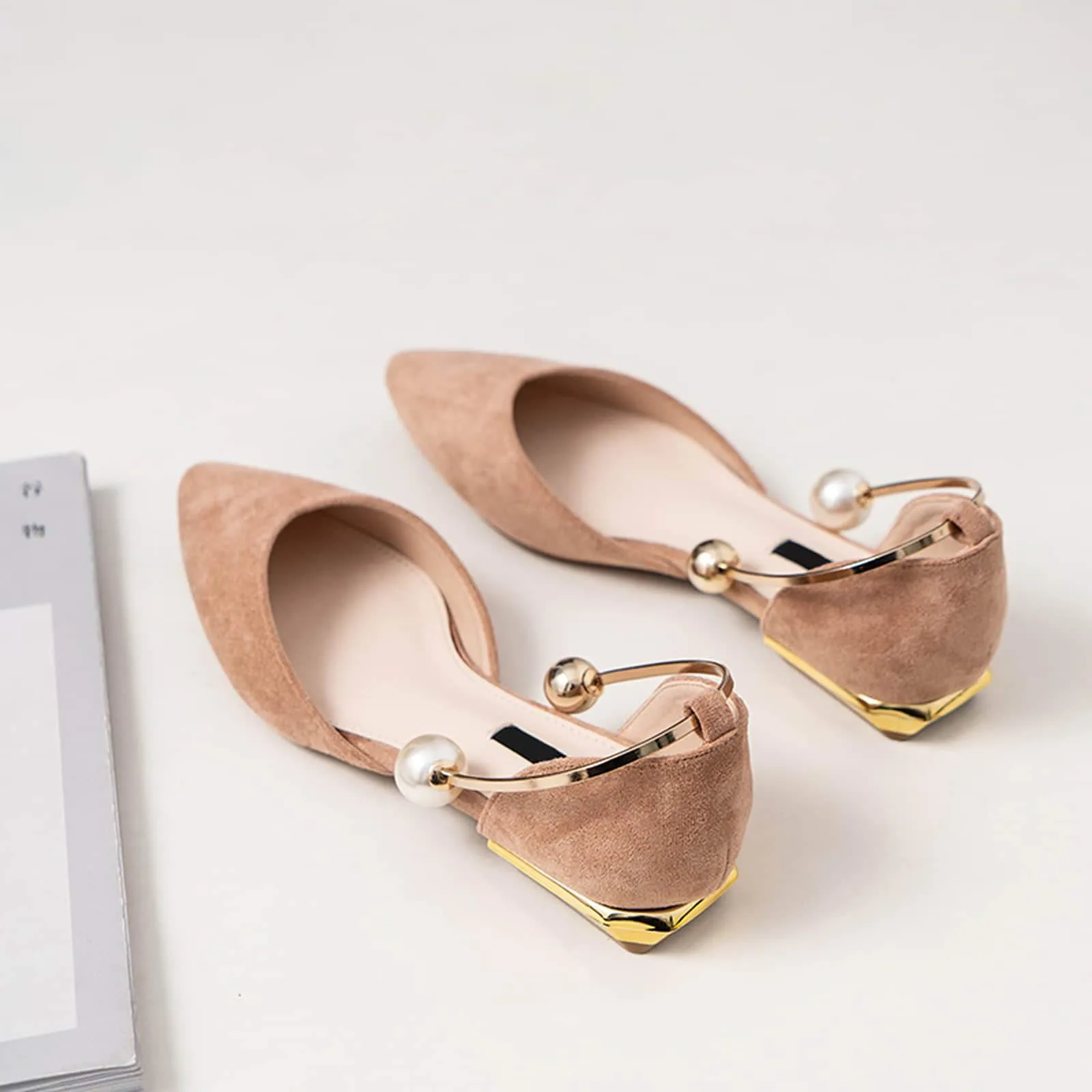 (Clean Up - US 7) Pearl Buckle Pointed Toe Flat Loafers