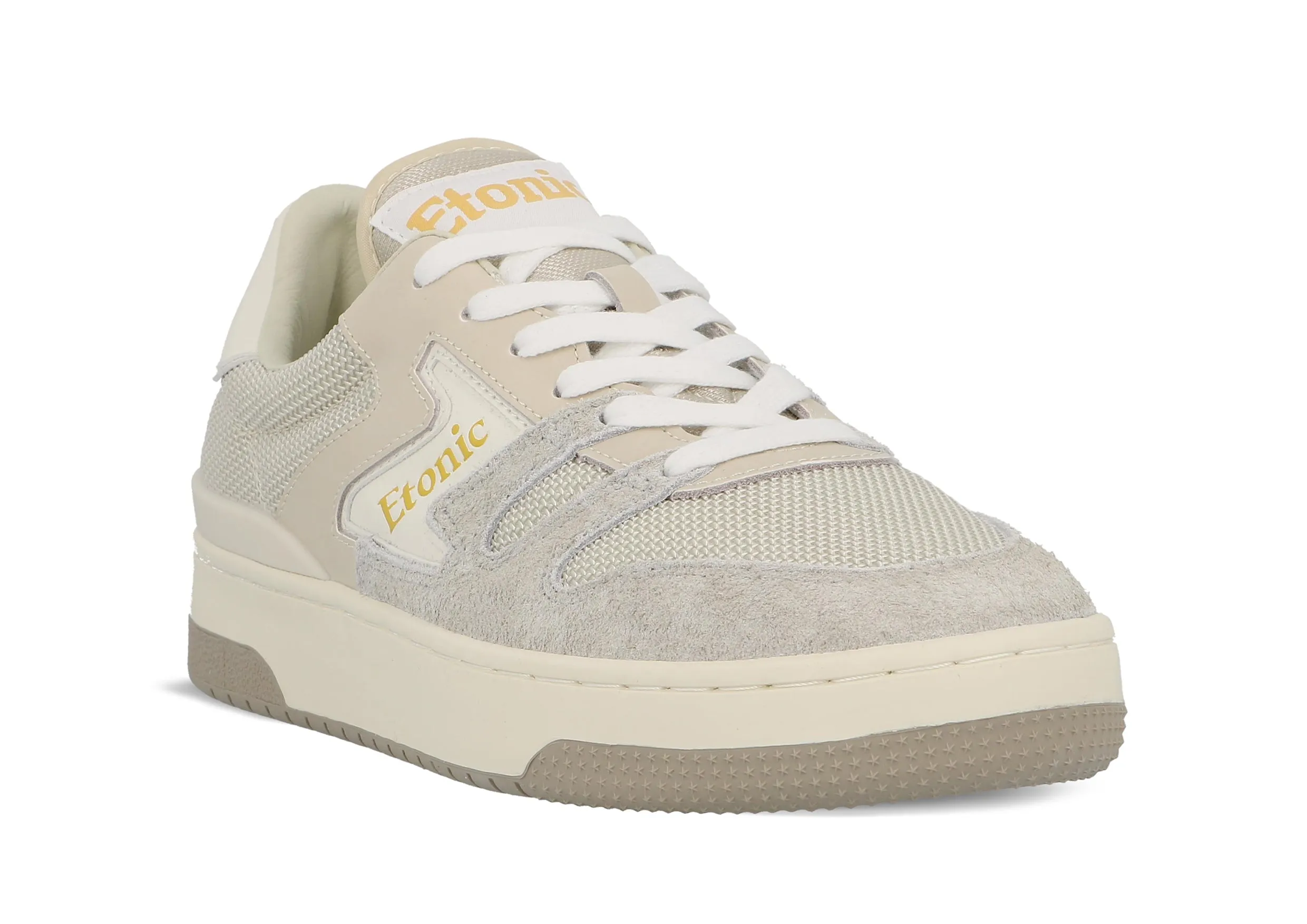 Etonic B481 sneakers in beige mesh fabric, grey furry suede with multi-layer off white leather inserts, white midsole and light honey bottom outsole.