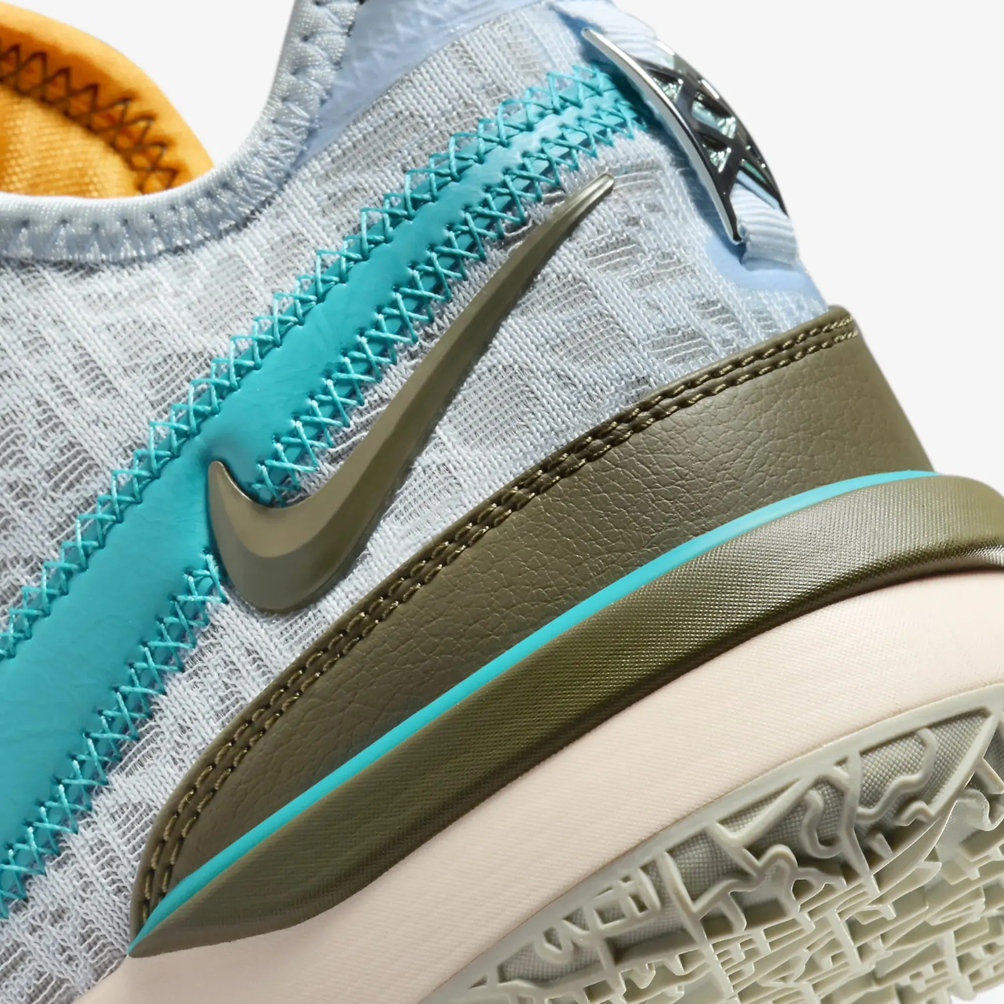 Nike | LEBRON NXXT GEN EP  { BLUE TINT/TEAL NEBULA-GUAVA ICE