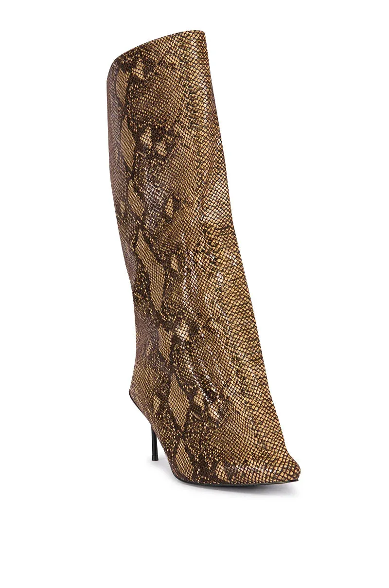 Slither Over Here Sculptural Boot