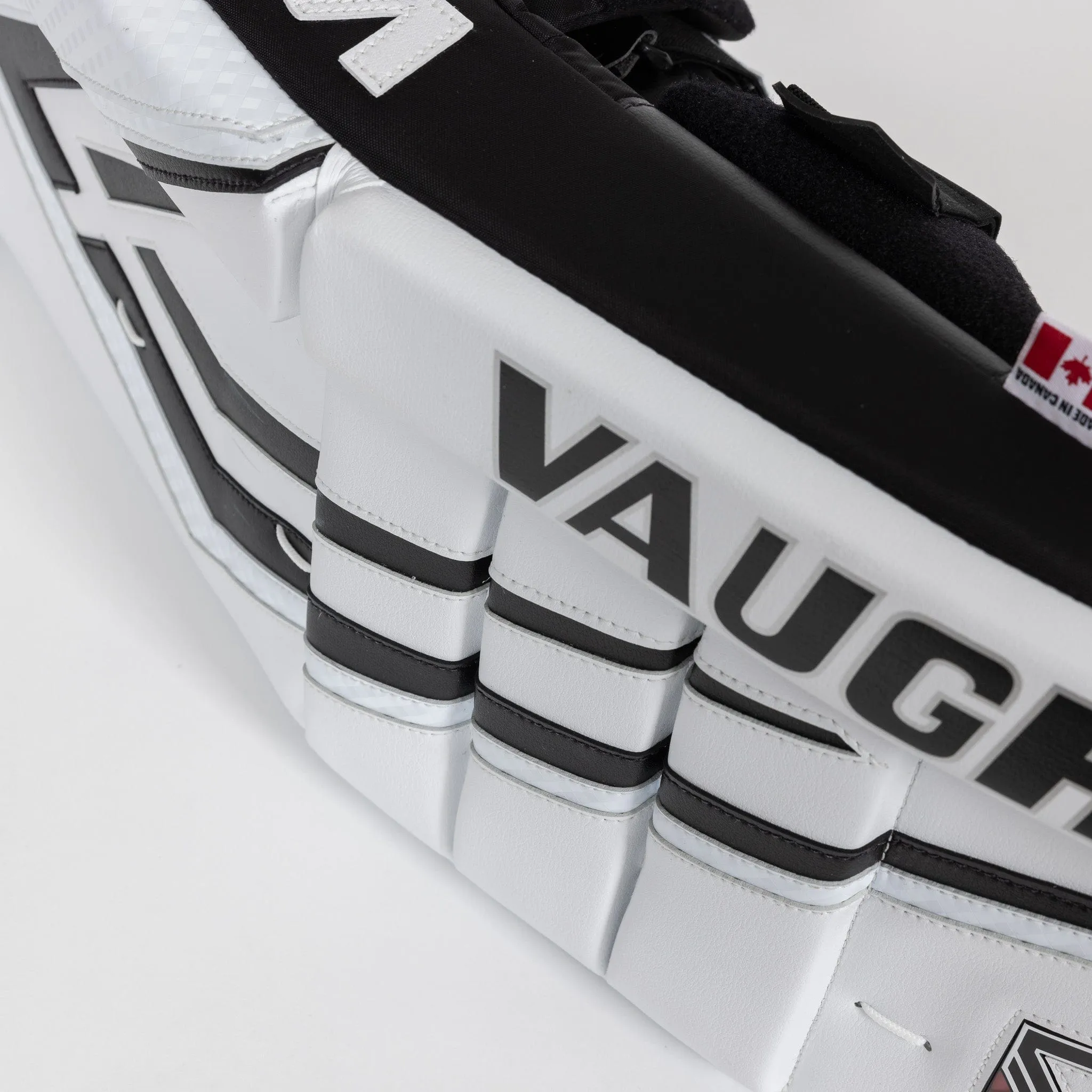 Vaughn Velocity VX1 Pro Carbon Senior Goalie Leg Pads